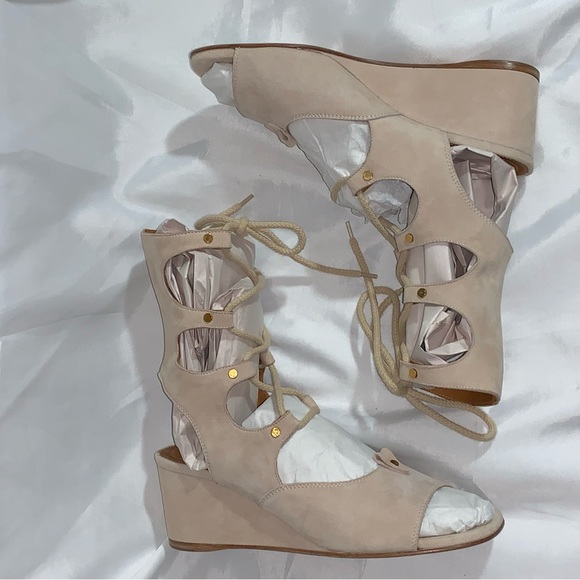 NIB auth CHLOÉ size 39 beige SUEDE lace up WEDGE HEEL gladiator SANDALS - Picture 13 of 15